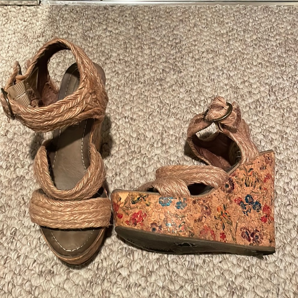 Steve Madden wedges